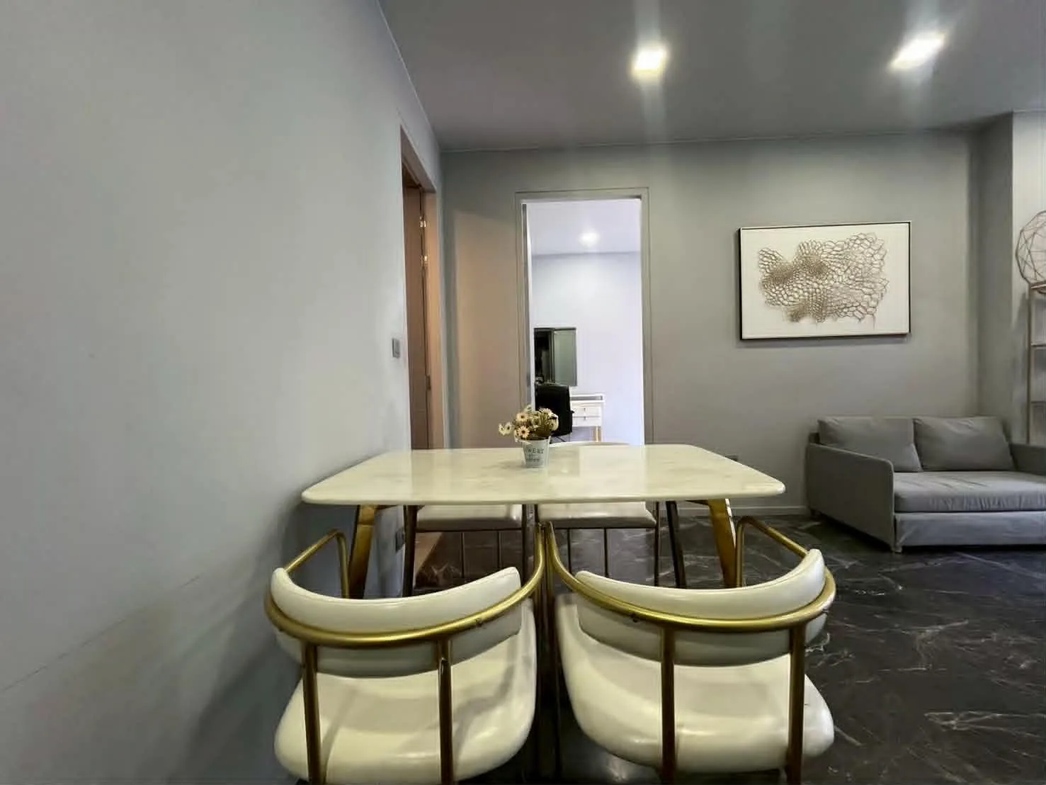 Ashton Residence Sukhumvit 41