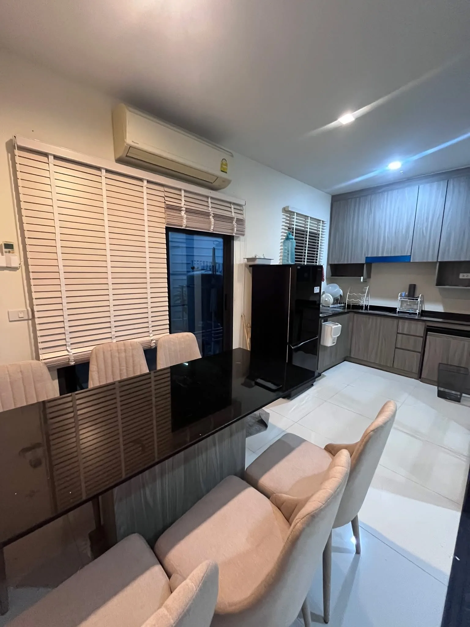 Eigen Premium Townhome