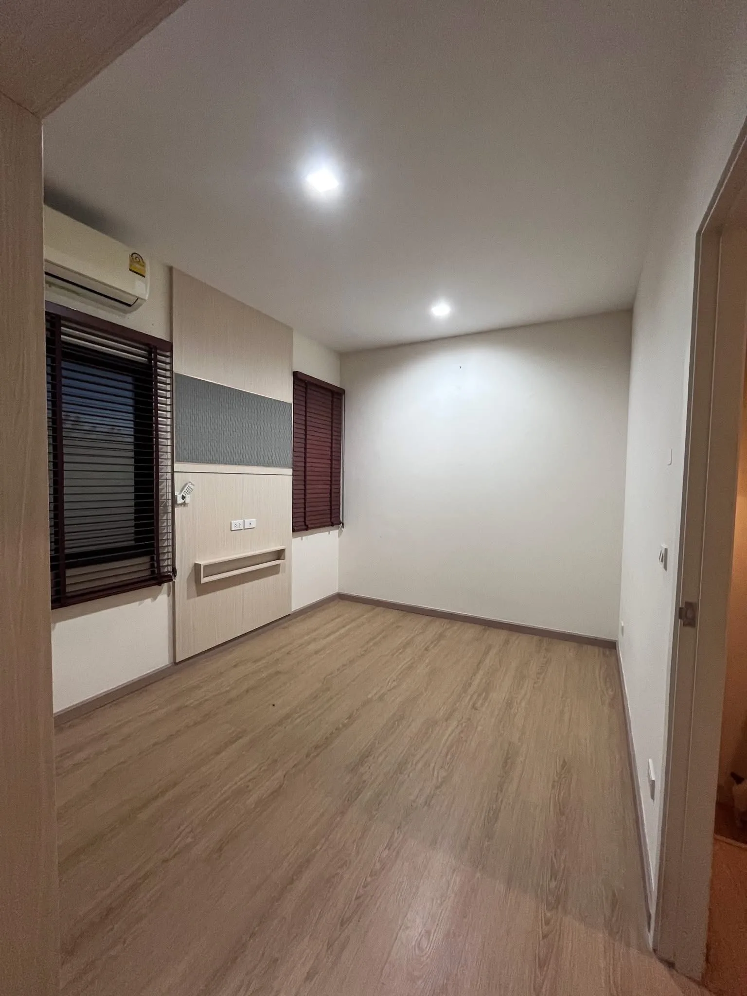 Eigen Premium Townhome