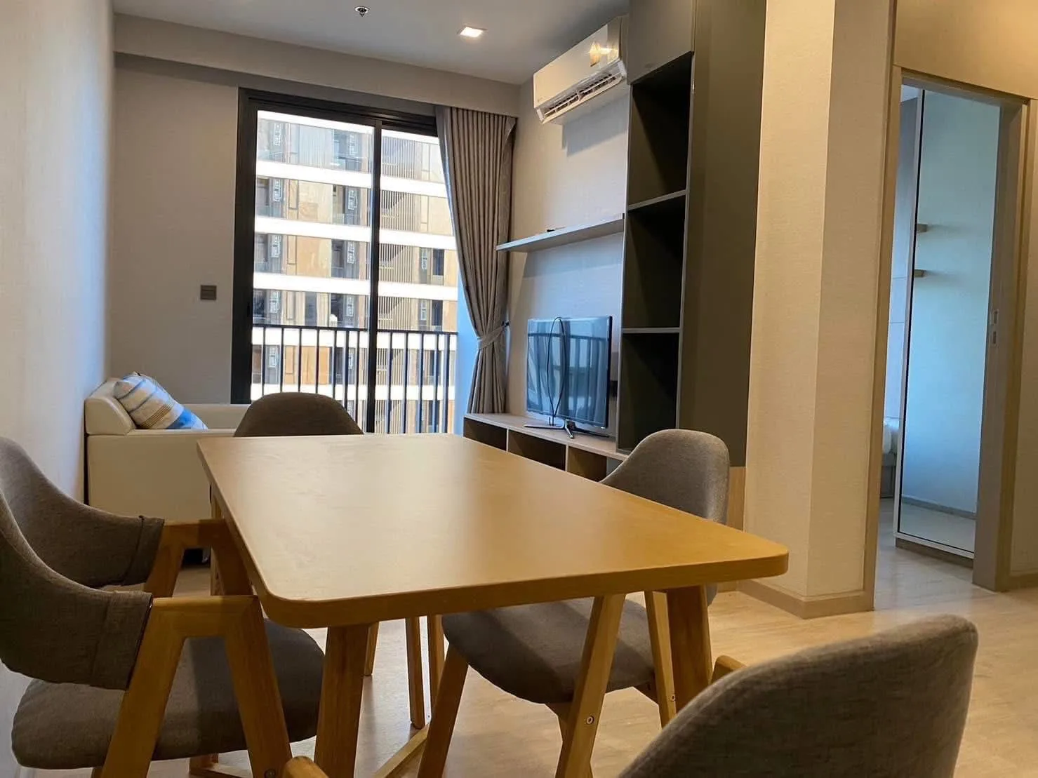 M Thonglor 10