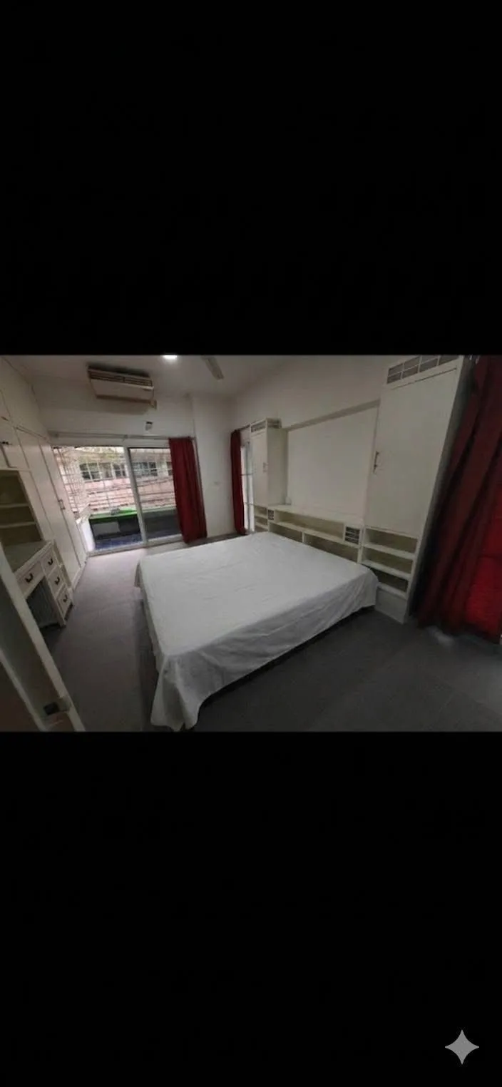 Siam Penthouse Sathorn Soi 1