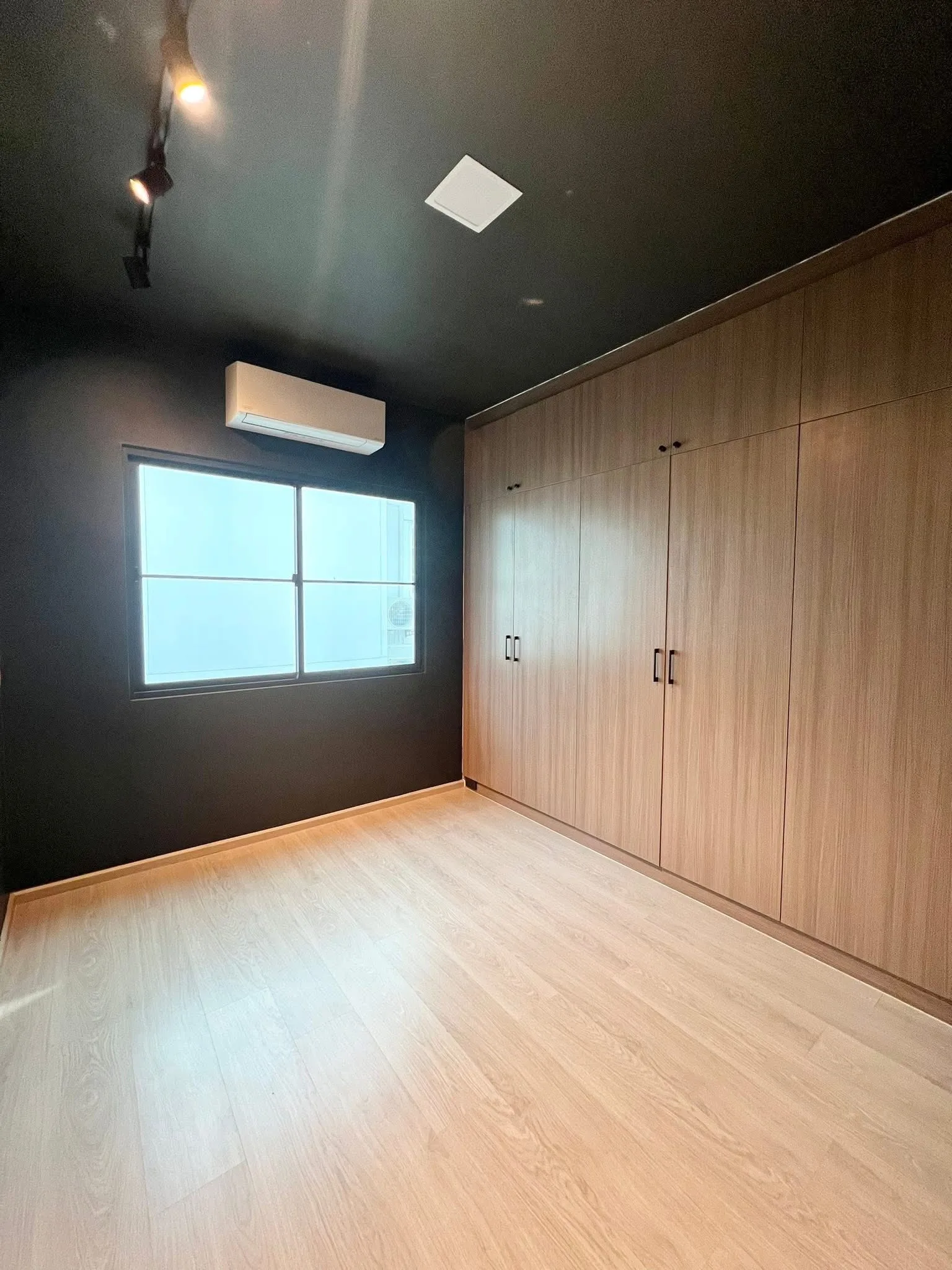 Villaggio 3 Srinakarin-Bangna
