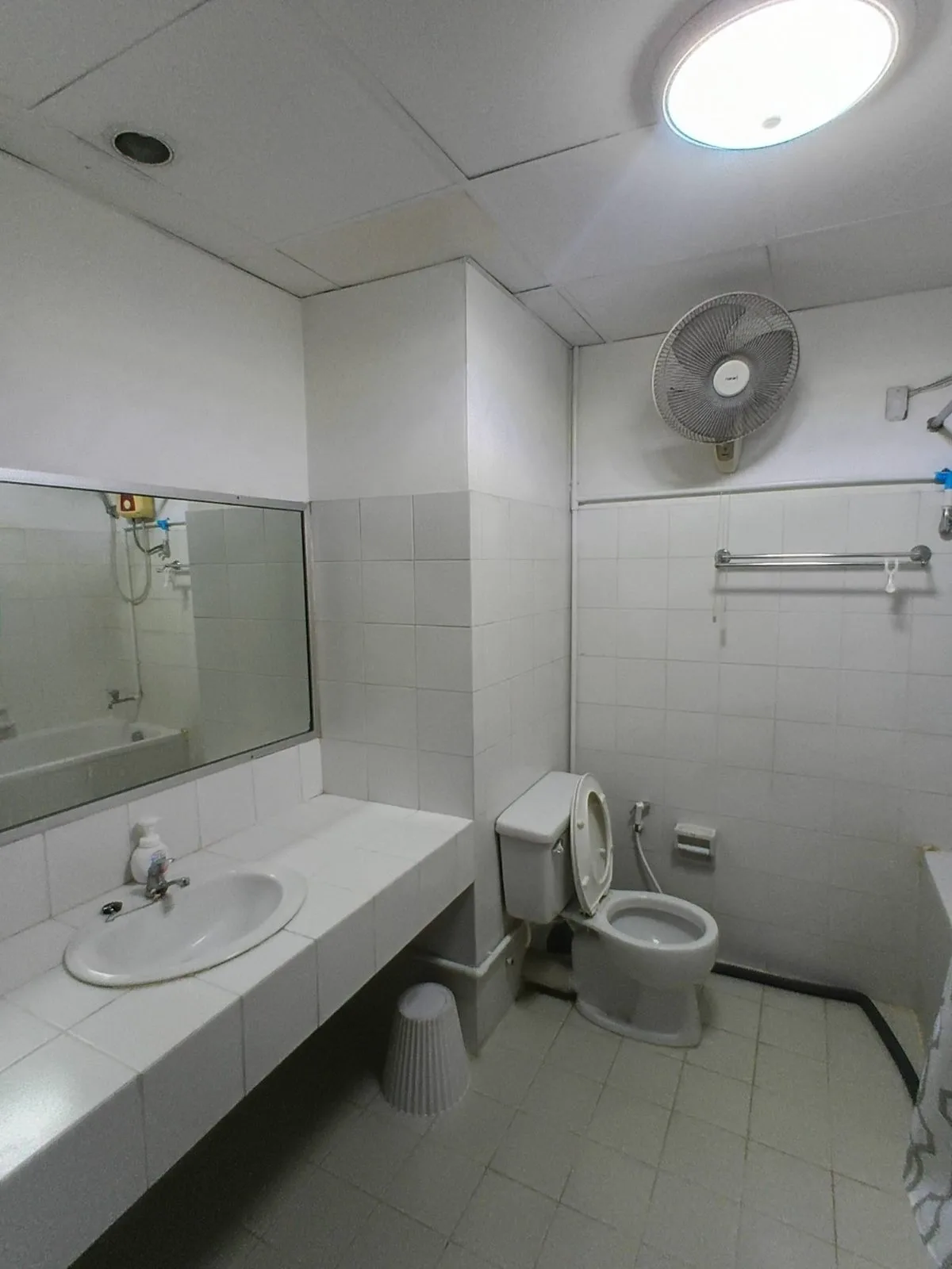 Fair Tower Condominium รูปที่ 3