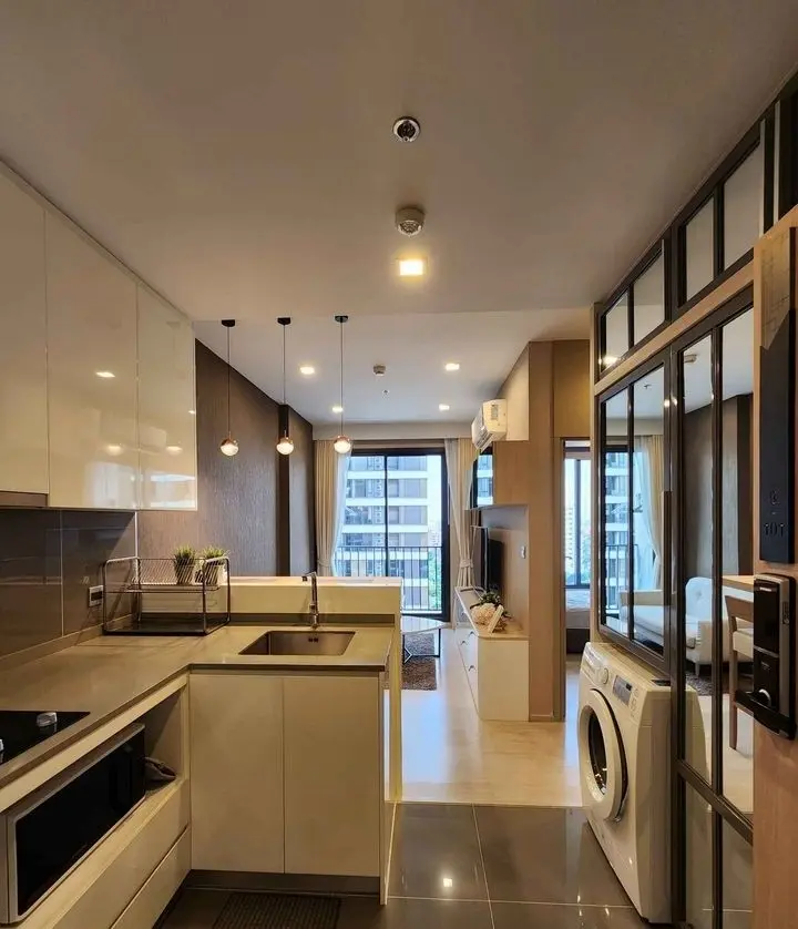 M Thonglor 10 image 2