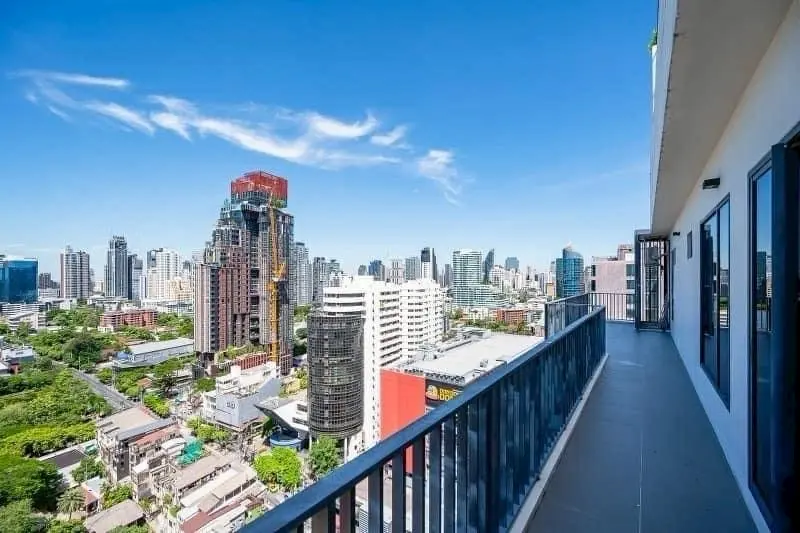 M Thonglor 10 image 8