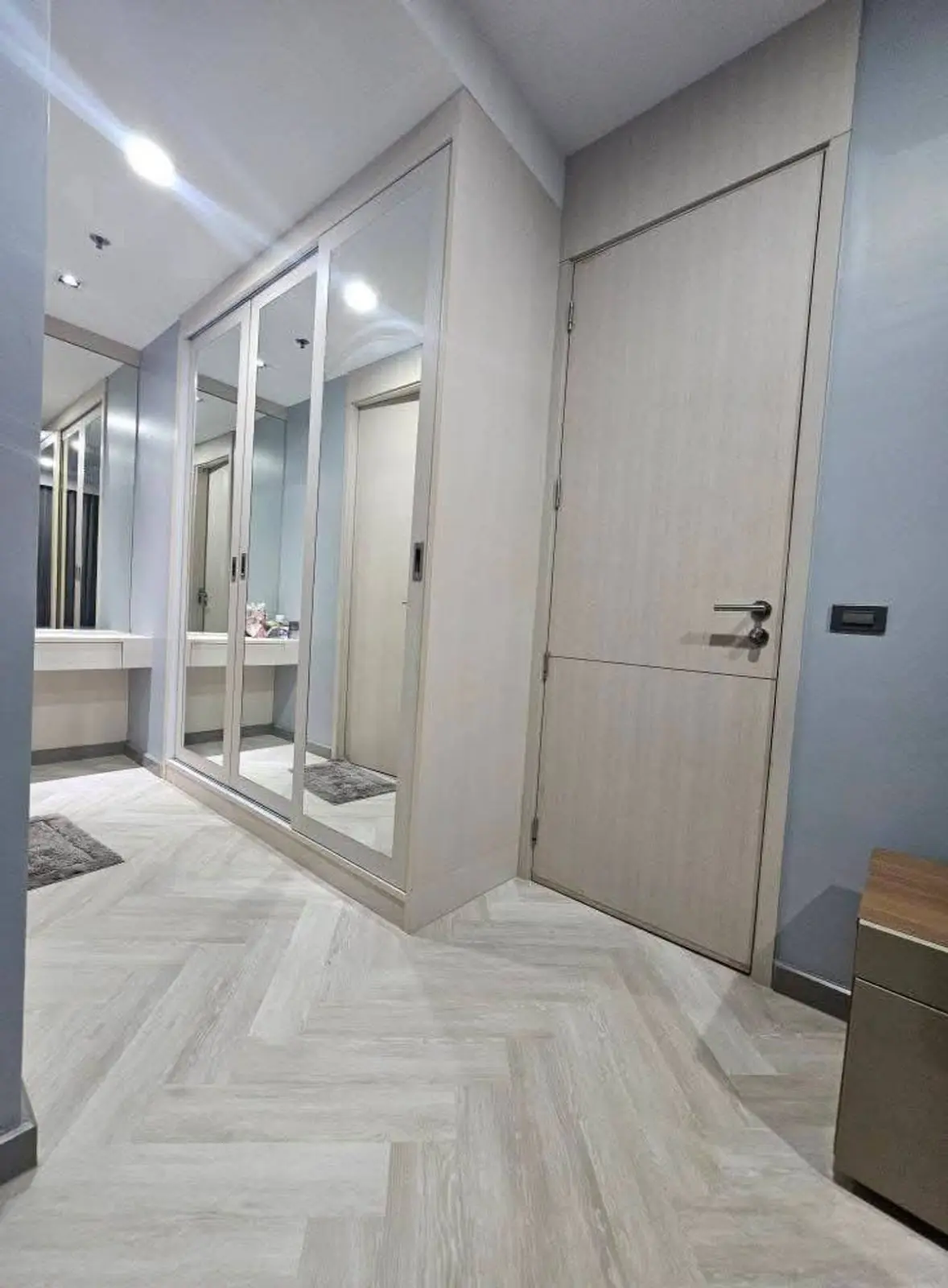 Condo M Prayathai image 7