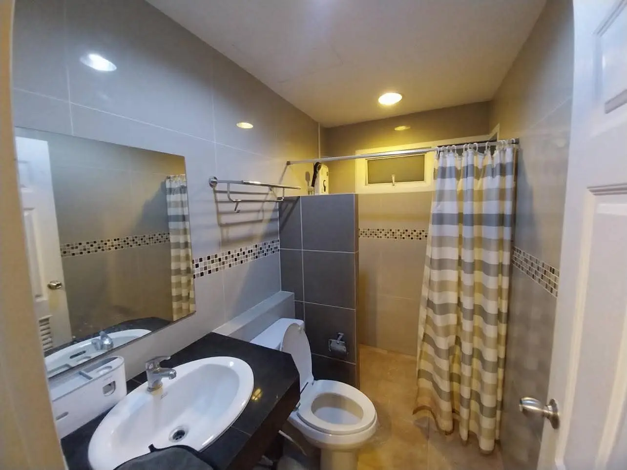 Anna Condominium Building A image 5